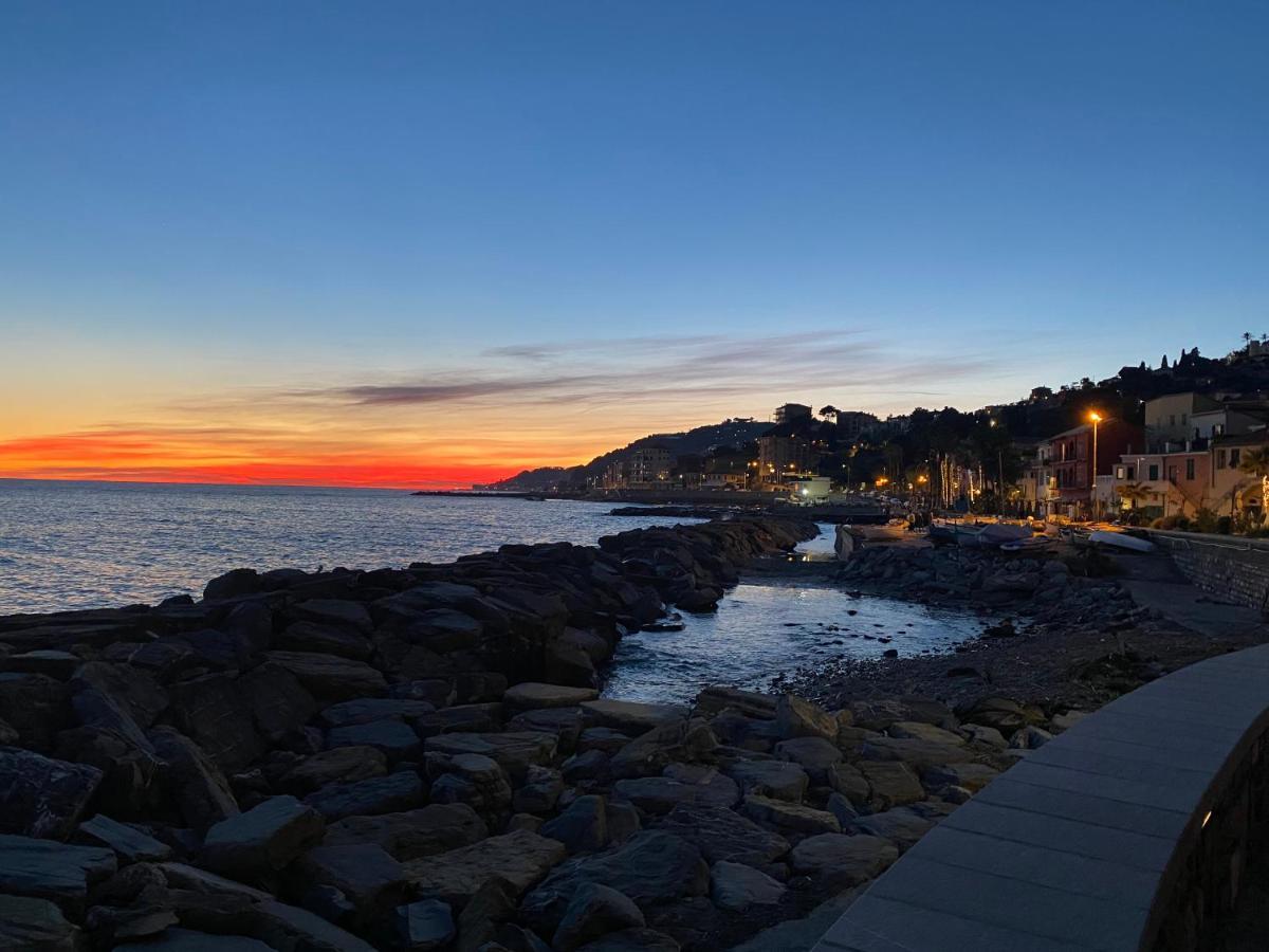 Appartamento Vista Mare Con Piscina Cala Di Sole Imperia Exteriér fotografie
